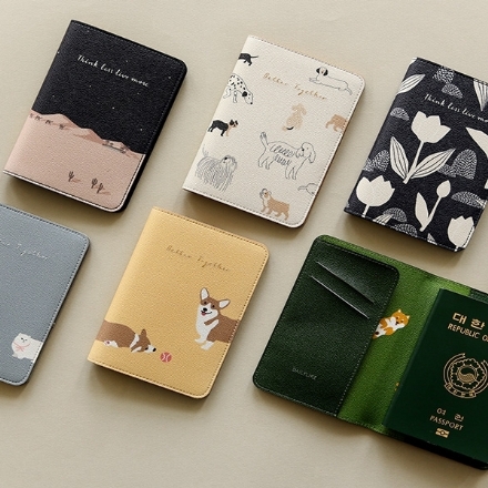 【韩国 Dailylike】时尚短款旅行护照夹 证件包 狗狗 - Sweet Living
