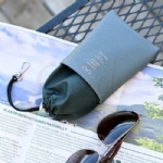 【韩国 PLEPIC】Holiday Sunny Pocket 简约气质布面拼接皮革眼镜袋 墨镜包 -  - 8    - Sweet Living