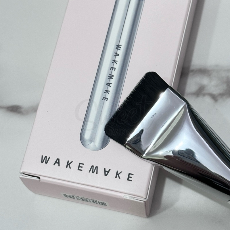 【韩国 wakemake】超薄无痕粉底刷 均匀上妆不吃粉 -  - @ - Sweet Living