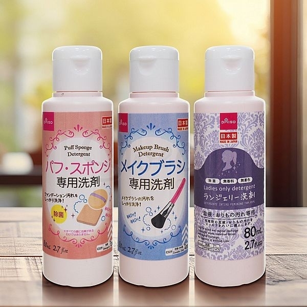 【日本 DAISO】大创 粉扑清洗剂/化妆刷清洗液/女性专用清洁液 / Sponge & Brush Cleaner -  - 1@ - Sweet Living